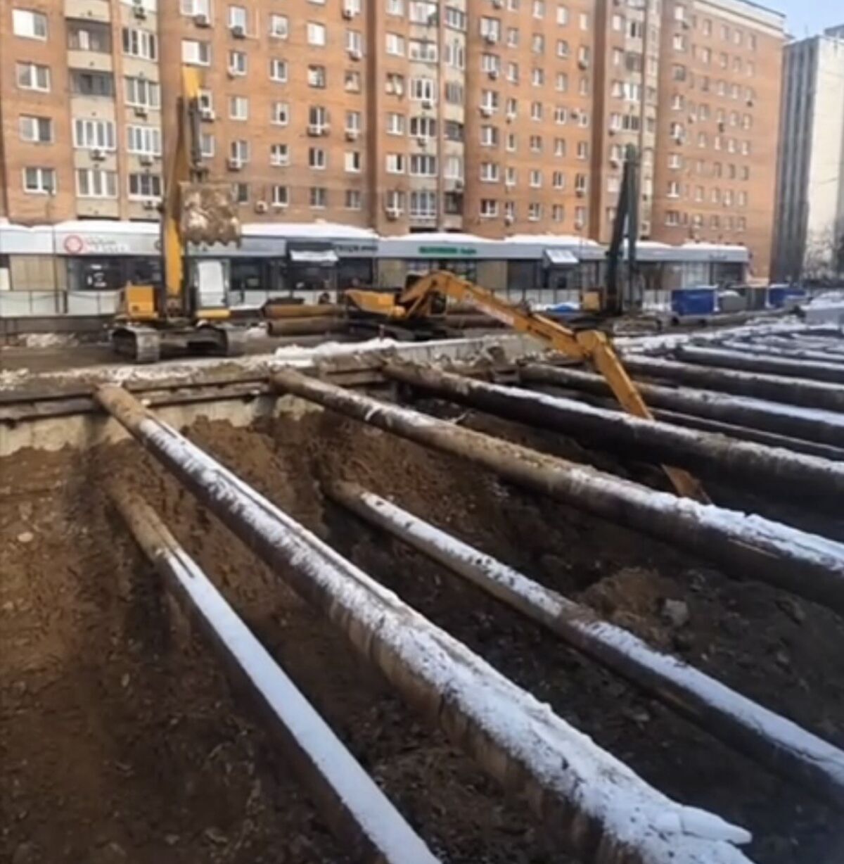 Котлован для строительства метро на Горького готов наполовину в Нижнем Новгороде - фото 1