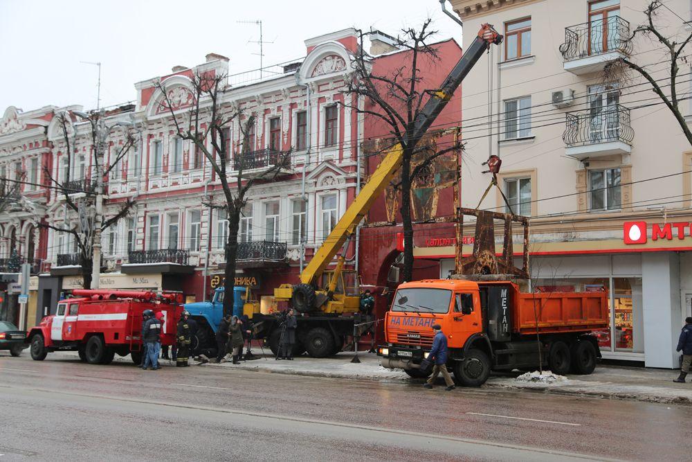 Старейший арт-объект «Зажжем «Звезды» отреставрируют в Воронеже