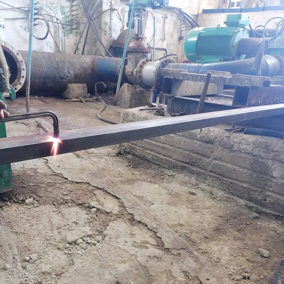 Жителям Гуково пообещали возобновить штатную подачу воды через сутки - фото 1