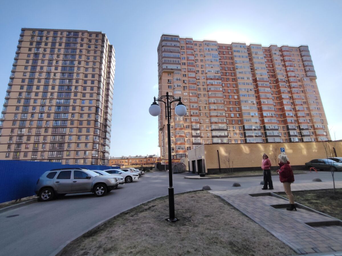 «Новый Горизонт»: фоторепортаж из ростовского ЖК рядом с рощей СКА - фото 1