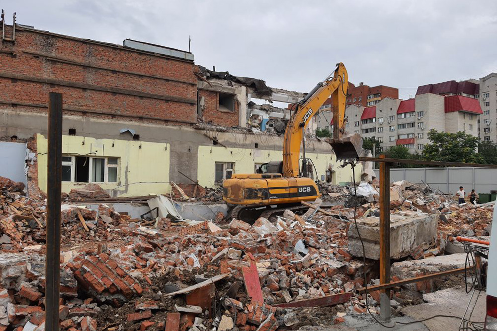 В центре Ростова на месте снесенных аварийных домов могут поставить роторные парковки - фото 1