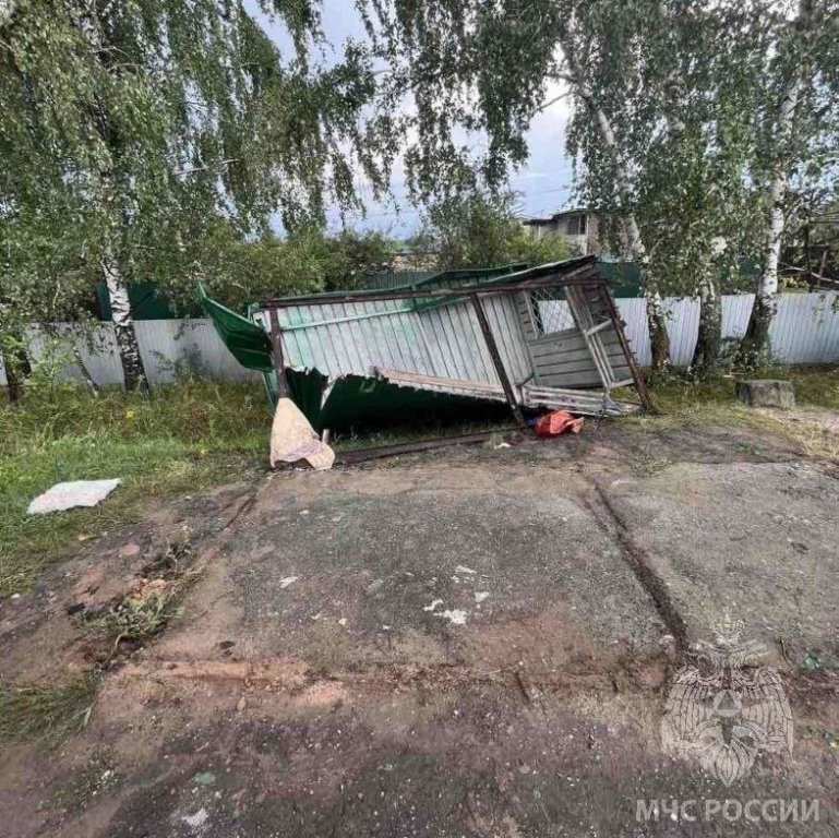 Опубликованы кадры последствий мощного урагана в Нижнем Новгороде