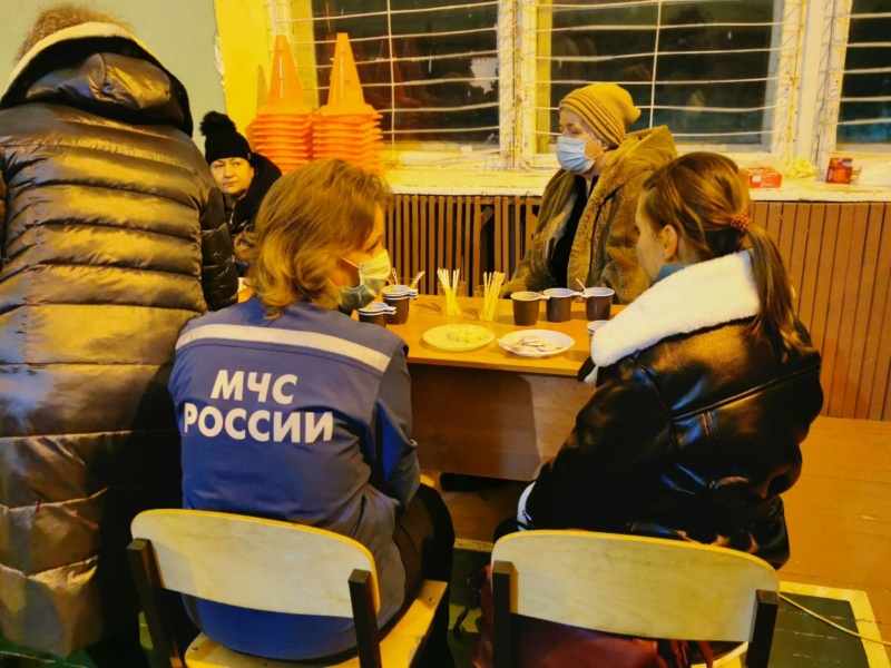 Взрыв газа произошел в жилом доме №30/4 на проспекте Ленина в Нижнем Новгороде - фото 2